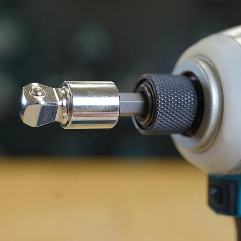 ADAPTADOR DE 1/4" HEX A 3/8" MAKITA E03420