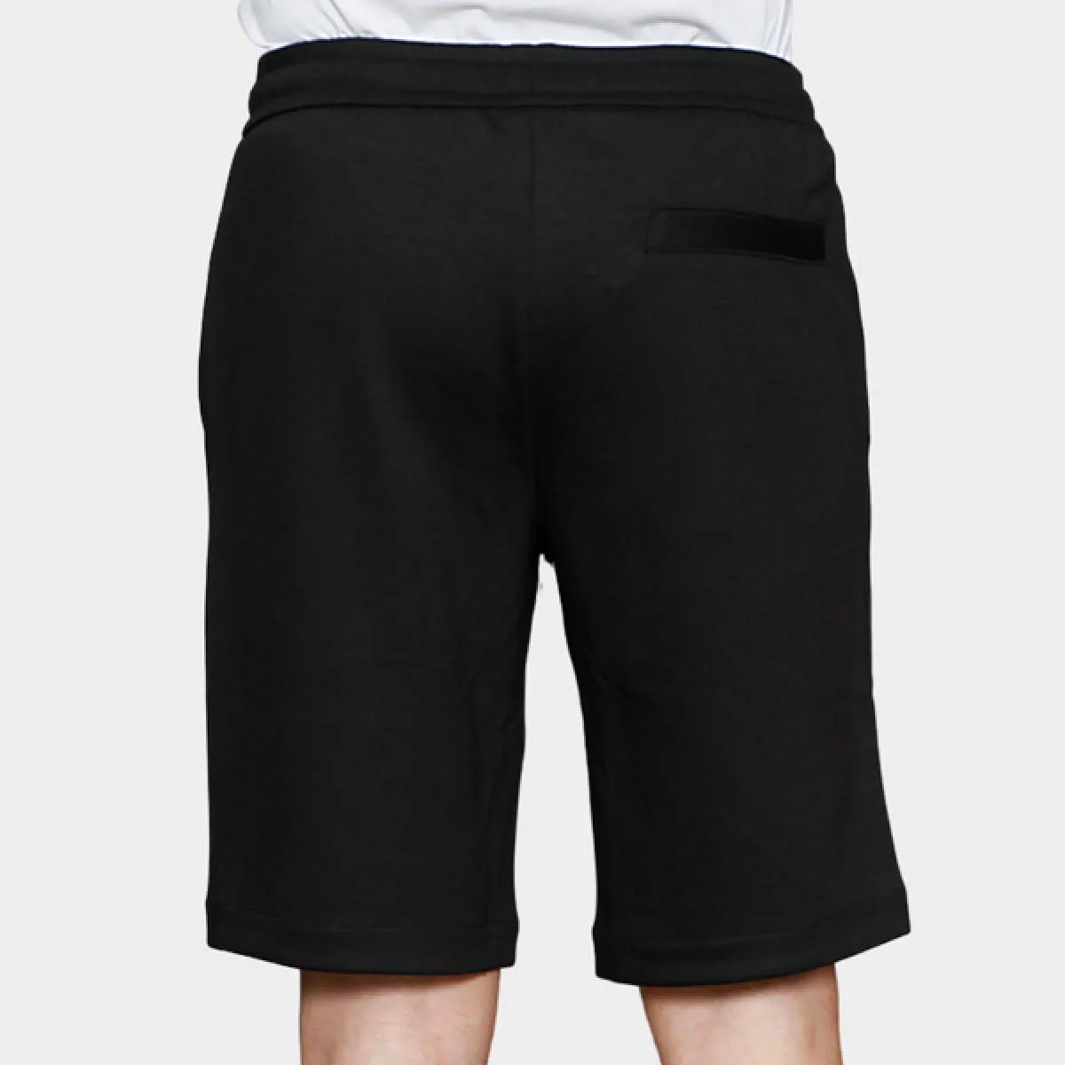 ARMANI EXCHANGE  BERMUDAS NEGRAS