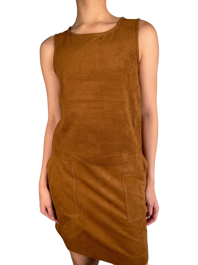 BANANA REPUBLIC Set Top Y Falda Vegan Suede