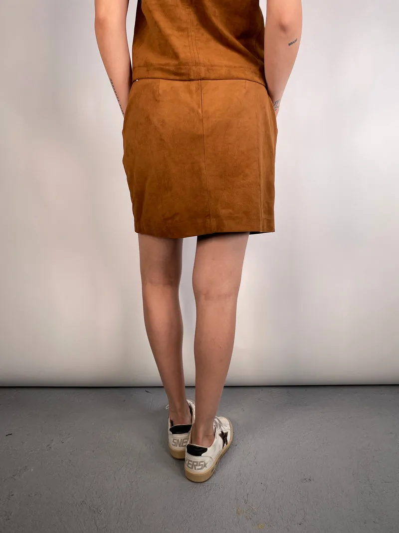 BANANA REPUBLIC Set Top Y Falda Vegan Suede