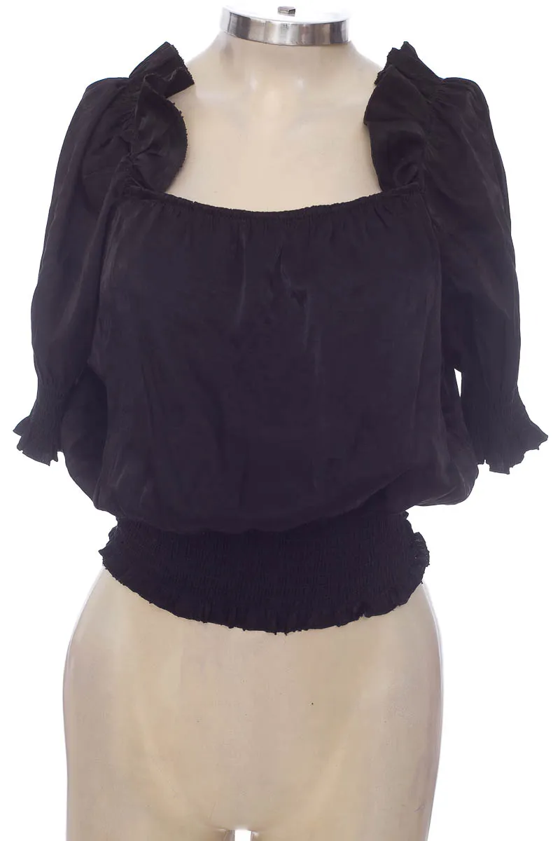 BLUSA COLOR NEGRO  PRETTY