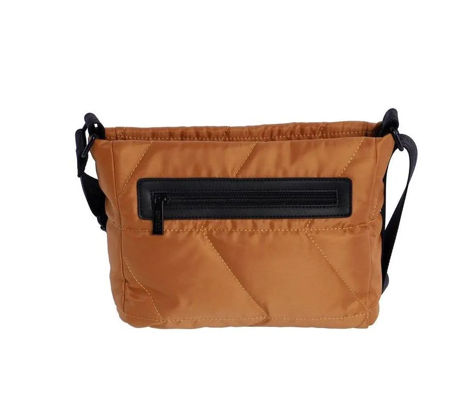 Bolso bandolera AMICHI acolchado color camel