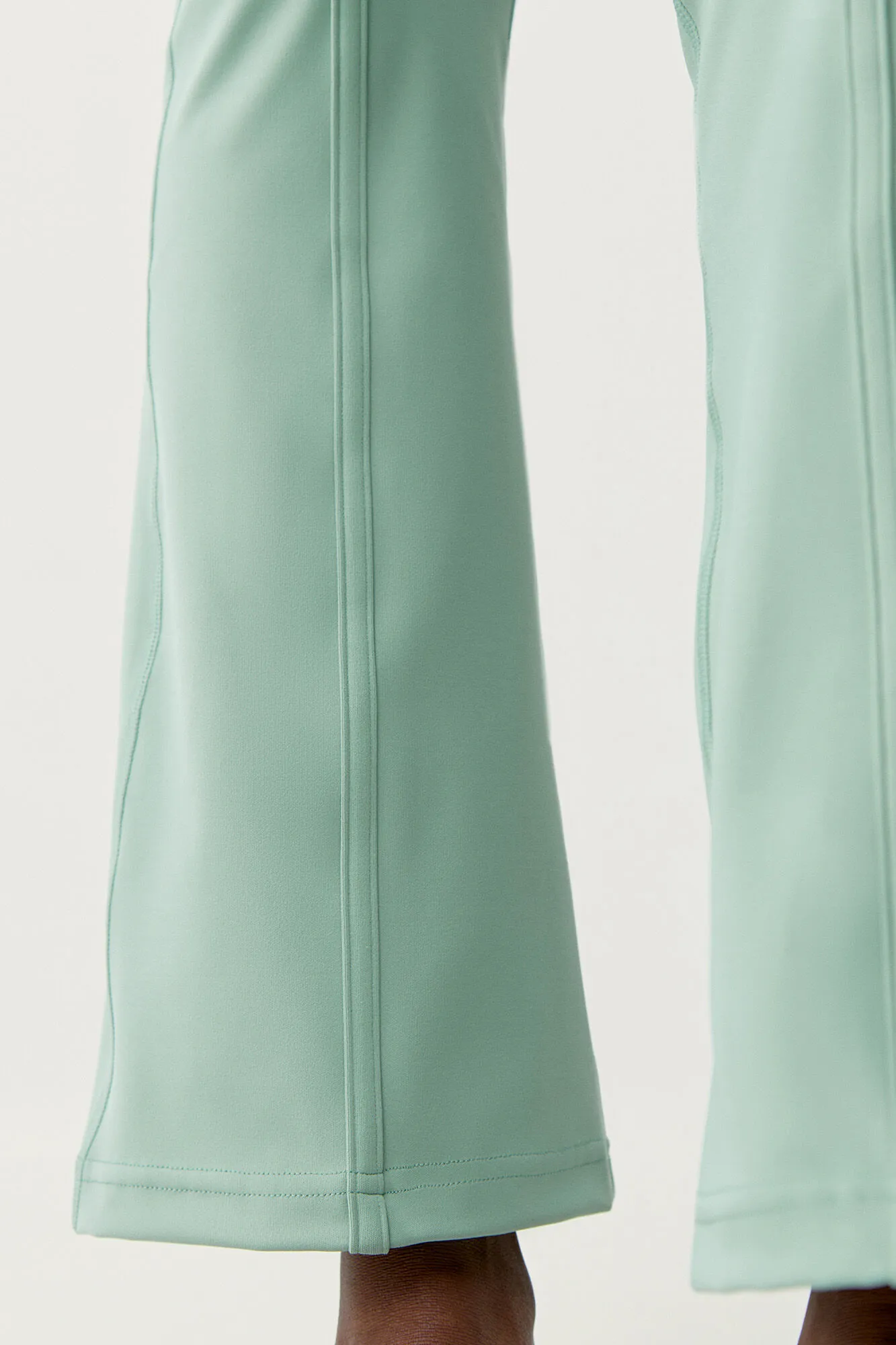 Born Living Yoga Legging Alisha Old Green