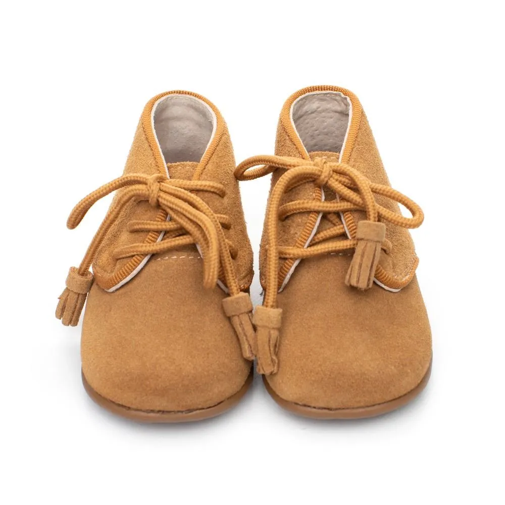 Botas Bebe Camel Modelo Cordon