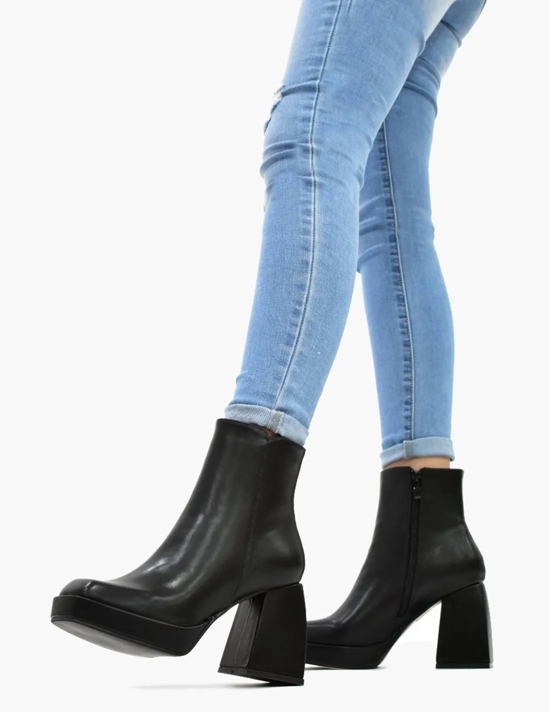 Botines negros de piel sintetica | Magaluf