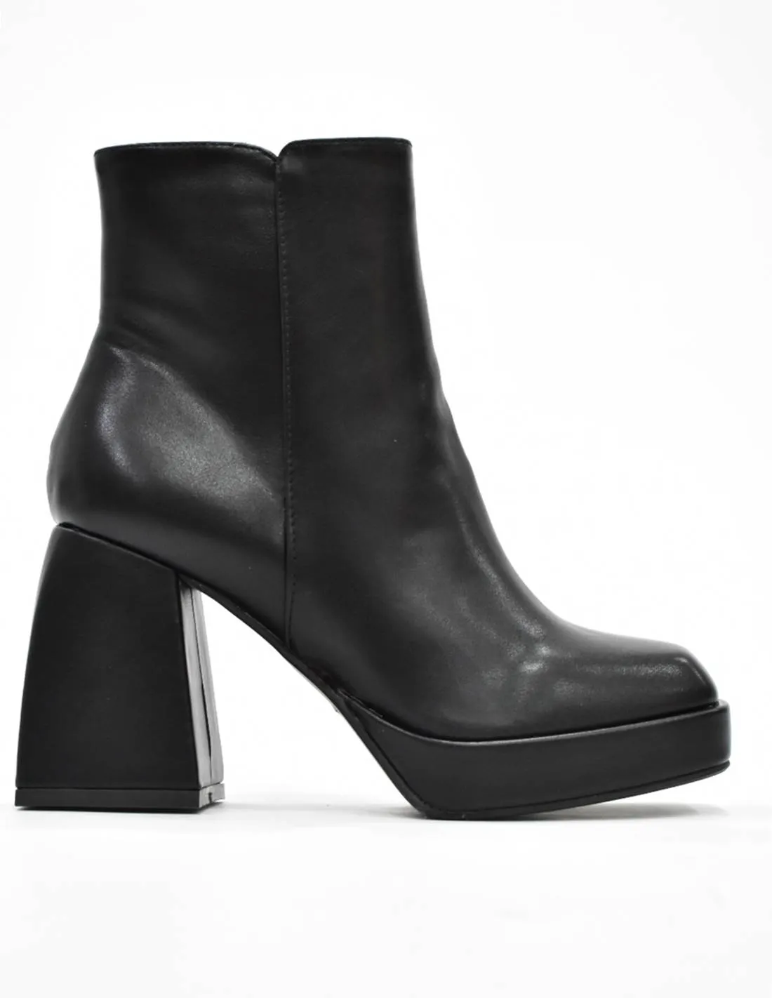 Botines negros de piel sintetica | Magaluf