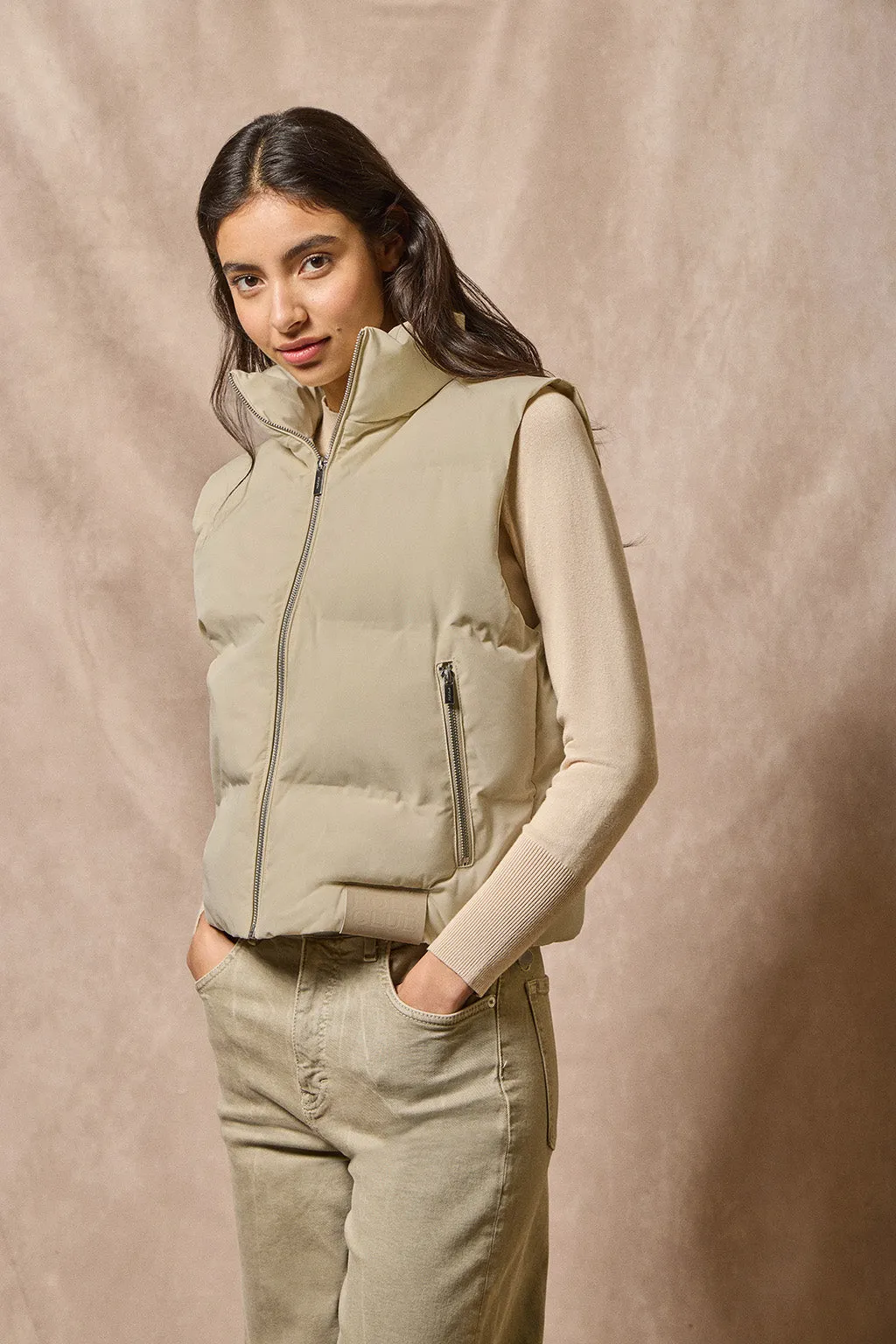 Chaleco beige acolchado Nueva York con detalles Polo Club