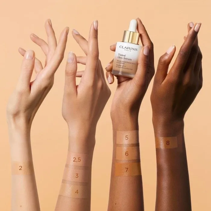 CLARINS TINTED OLEOSERUM  SéRUM CON COLOR BUENA CARA Y NUTRICIóN EN   TEINTE 02