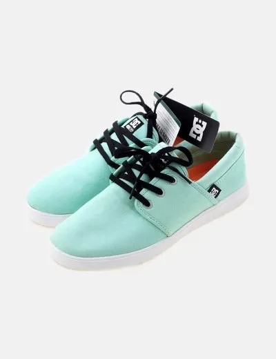DC Zapatilla azul claro cordones