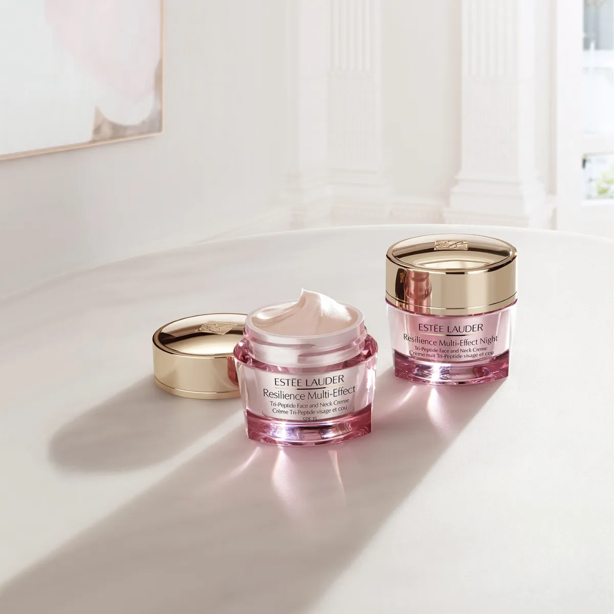 ESTéE LAUDER CREMA HIDRATANTE CARA Y CUELLO RESILIENCE MULTIEFECTOTRIPéPTIDOS SPF 15
