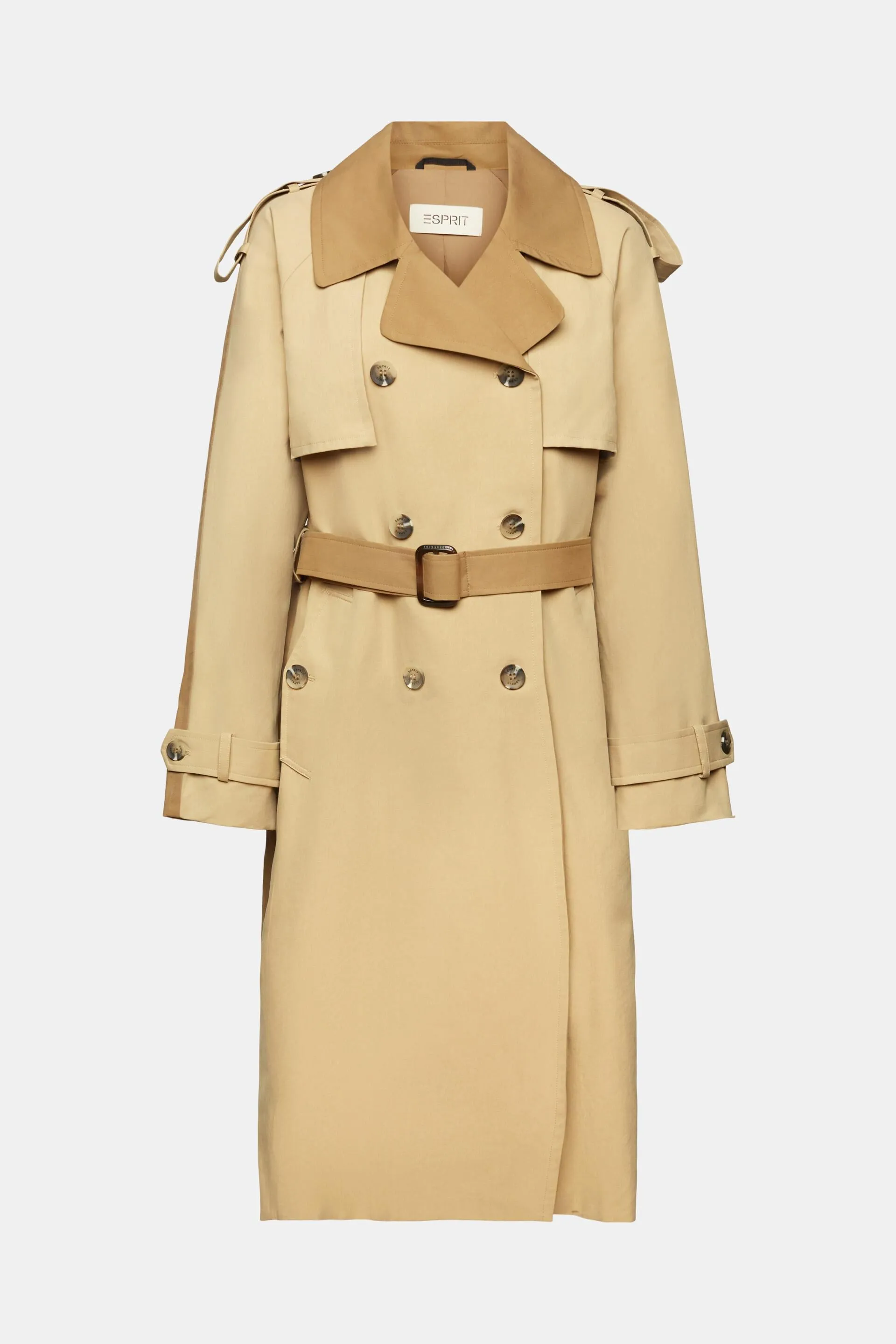 Gabardina con paneles