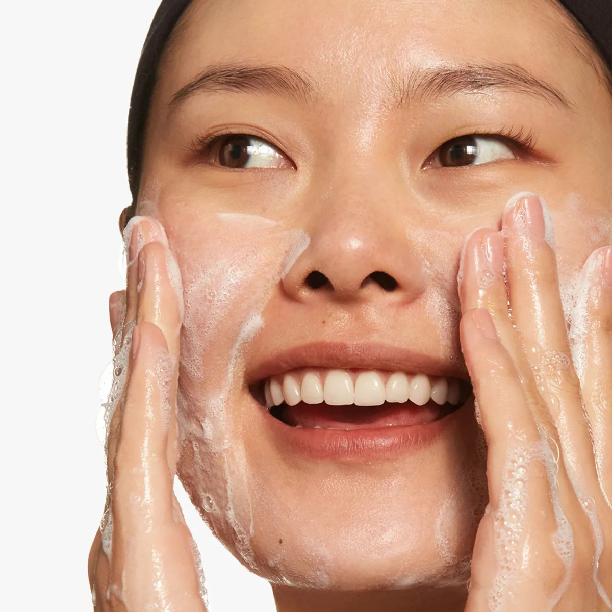 GEL LIMPIADOR+EXFOLIANTE ALL ABOUT CLEAN ANTIPOLUCIóN