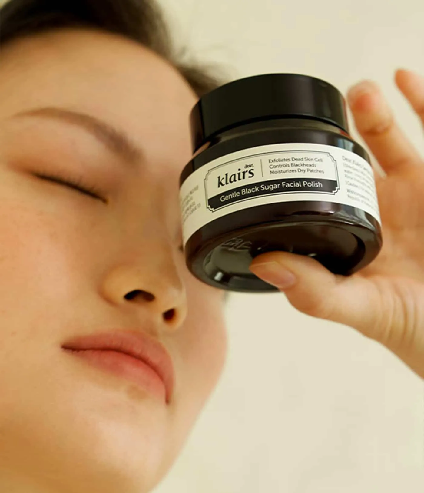 Gentle Black Sugar Facial Polish