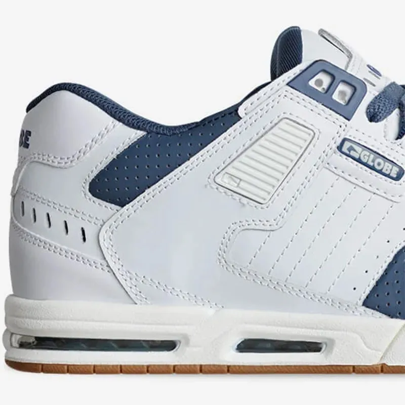 GLOBE Sabre White / Blue / Gum Big skate shoes