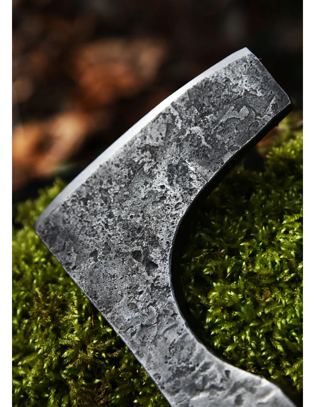 Hacha Vikinga con acero forjado a mano, tipo C (60 cm.)