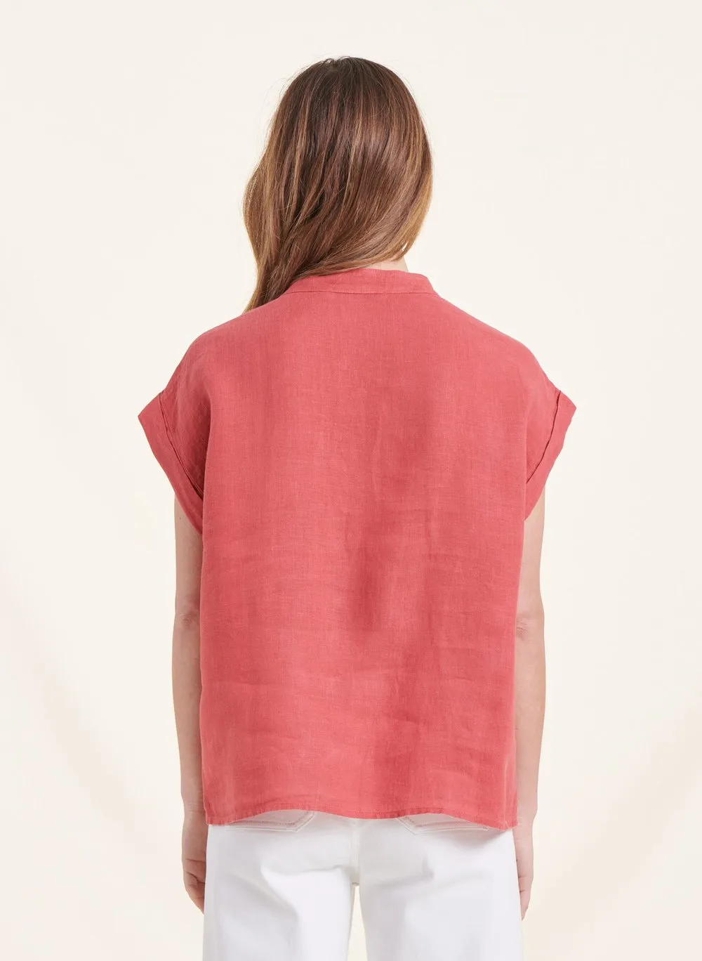 LA FEE MARABOUTEE Camisa recta de manga corta de lino en rojo