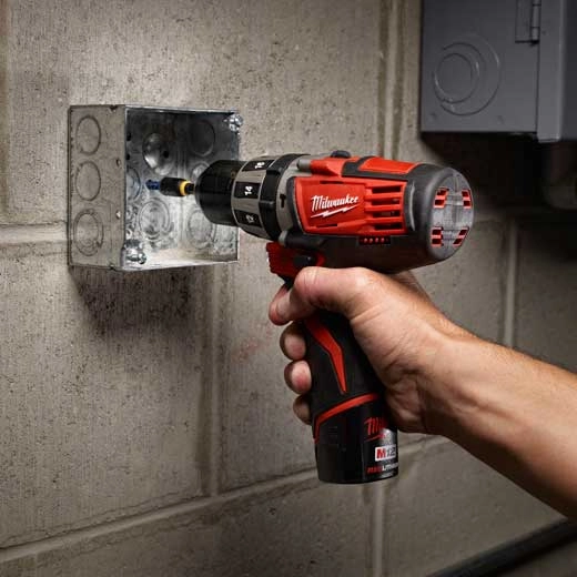 M12™ CORDLESS LITHIUMION 3/8” HAMMER DRILL/DRIVER KIT