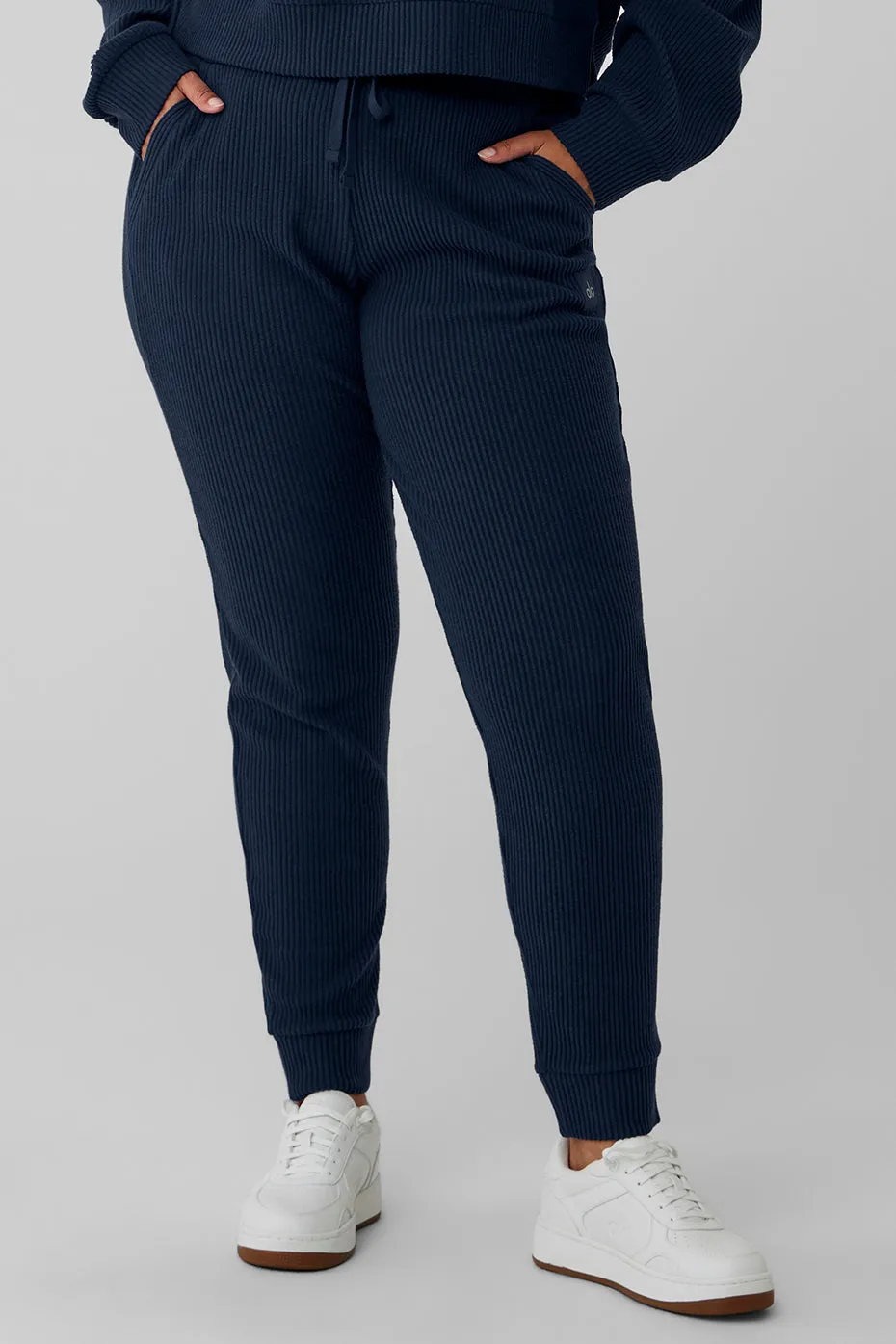 MUSE SWEATPANT  NAVY