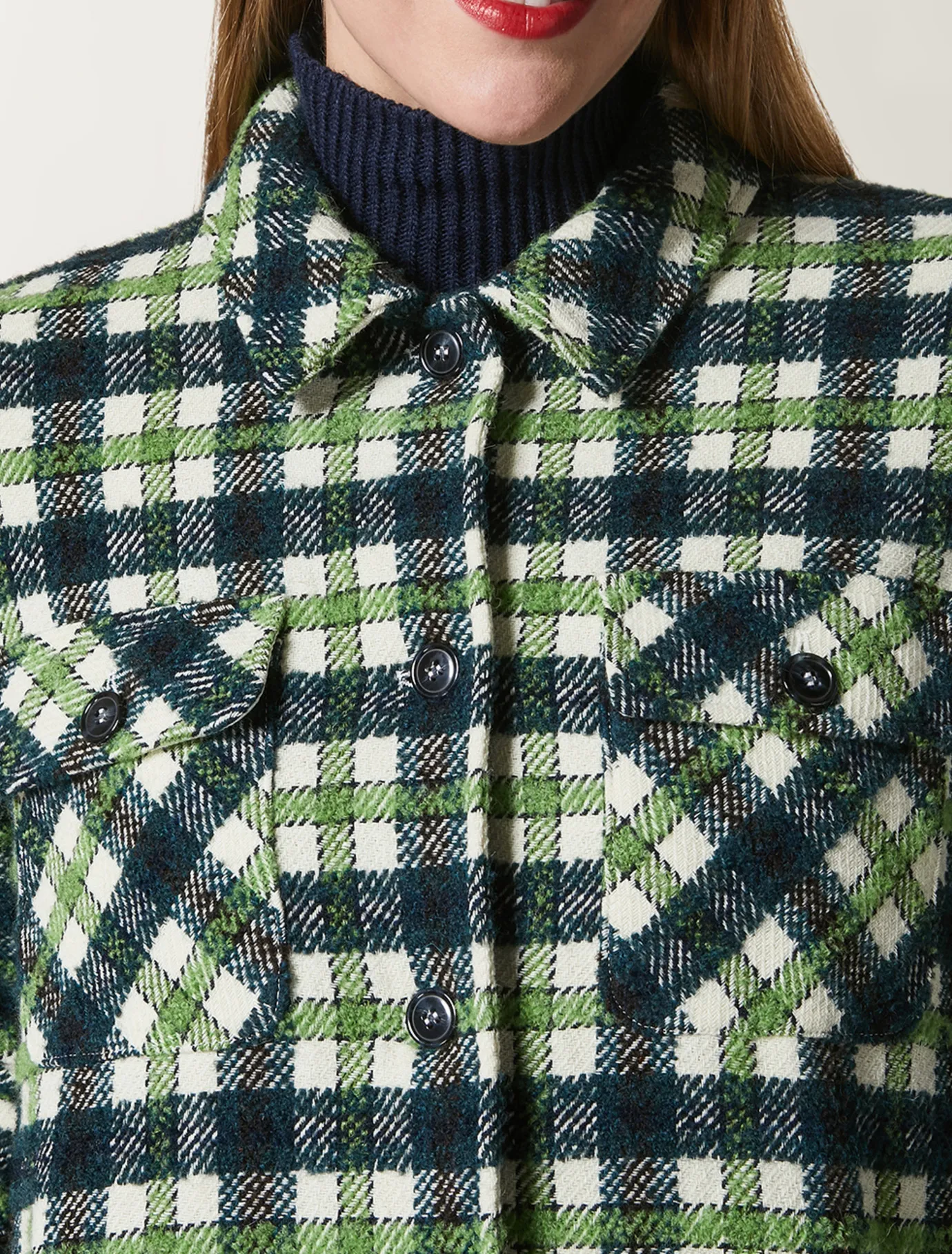 NACCHERA  CHAQUETA DE CUADROS CON CUELLO CLáSICO EN BLANCO