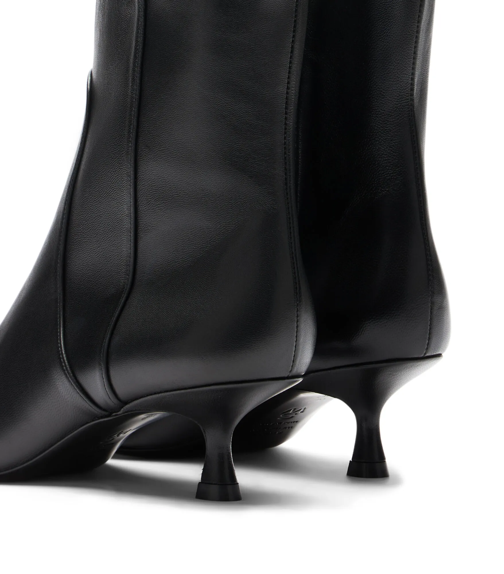 NAOMI 50 ZIP BOOTIE