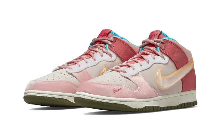 Nike Dunk Mid Social Status Free Lunch Strawberry Milk