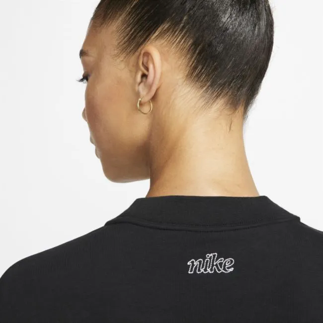 NIKE GET FITGRAPHIC CREWNECK SWEATSHIRT