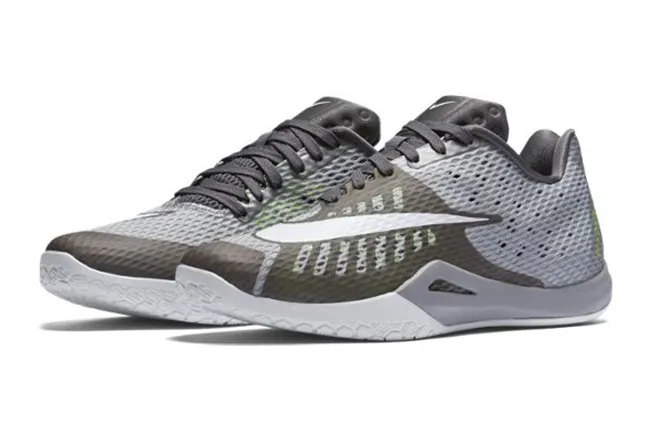 Nike Hyperlive Paul George "Faster Wolf" (010/gris/blanco/volt)