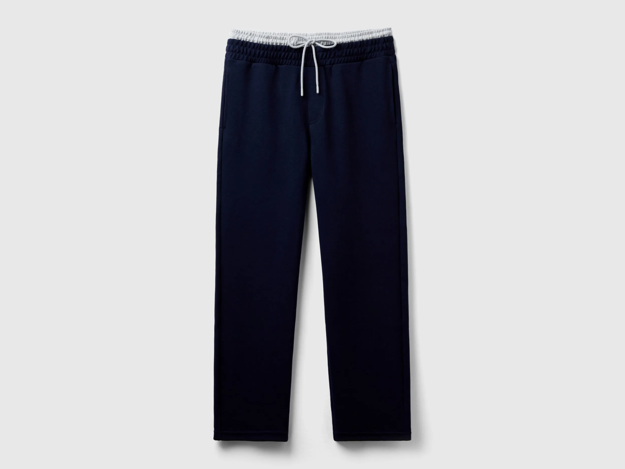 Pantalón deportivo de felpa con cordón