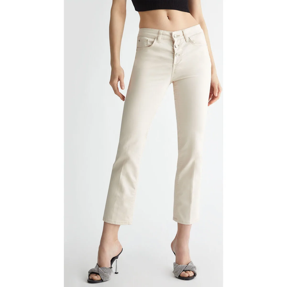Pantalón acampanado beige