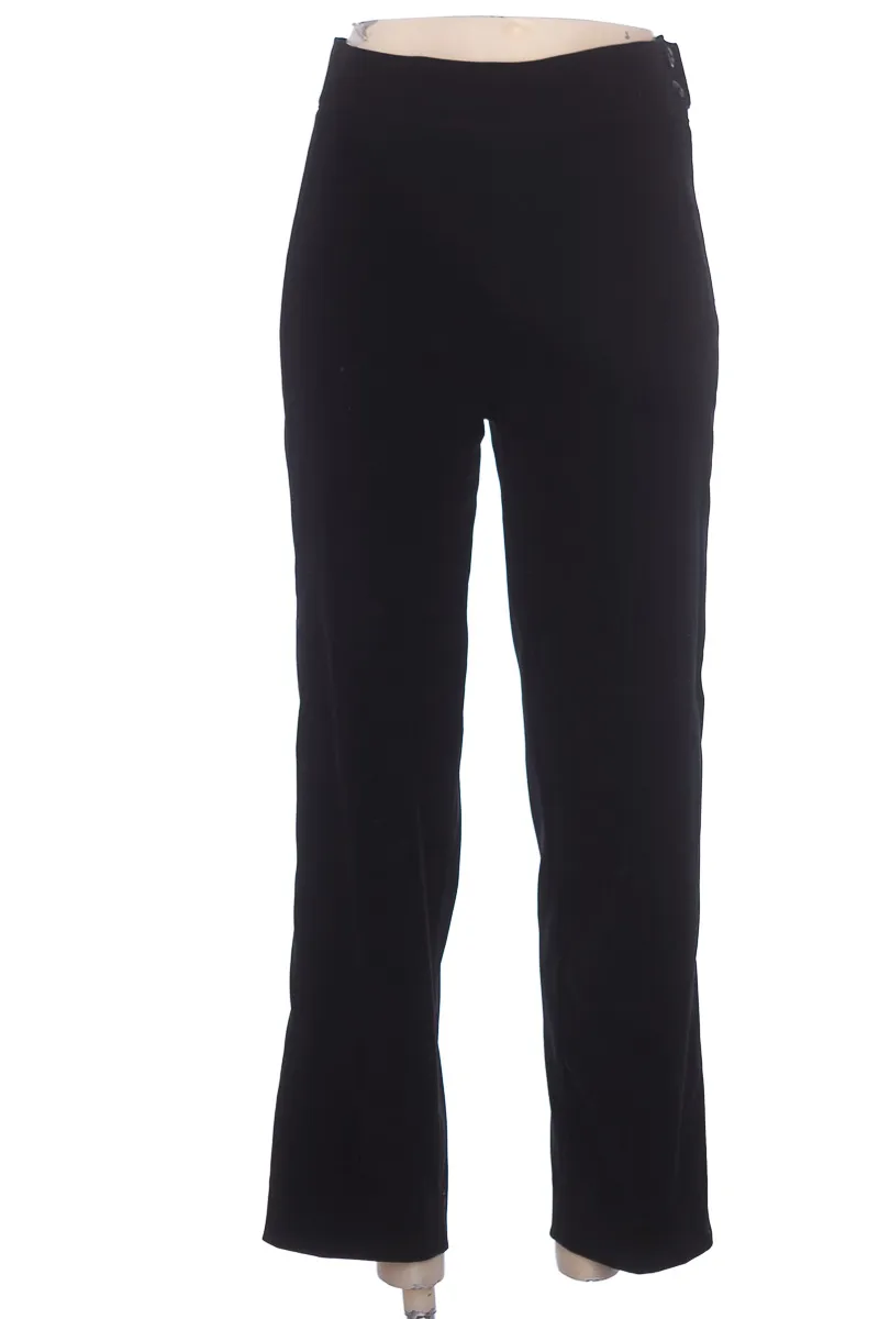 PANTALóN COLOR NEGRO  JACKAR