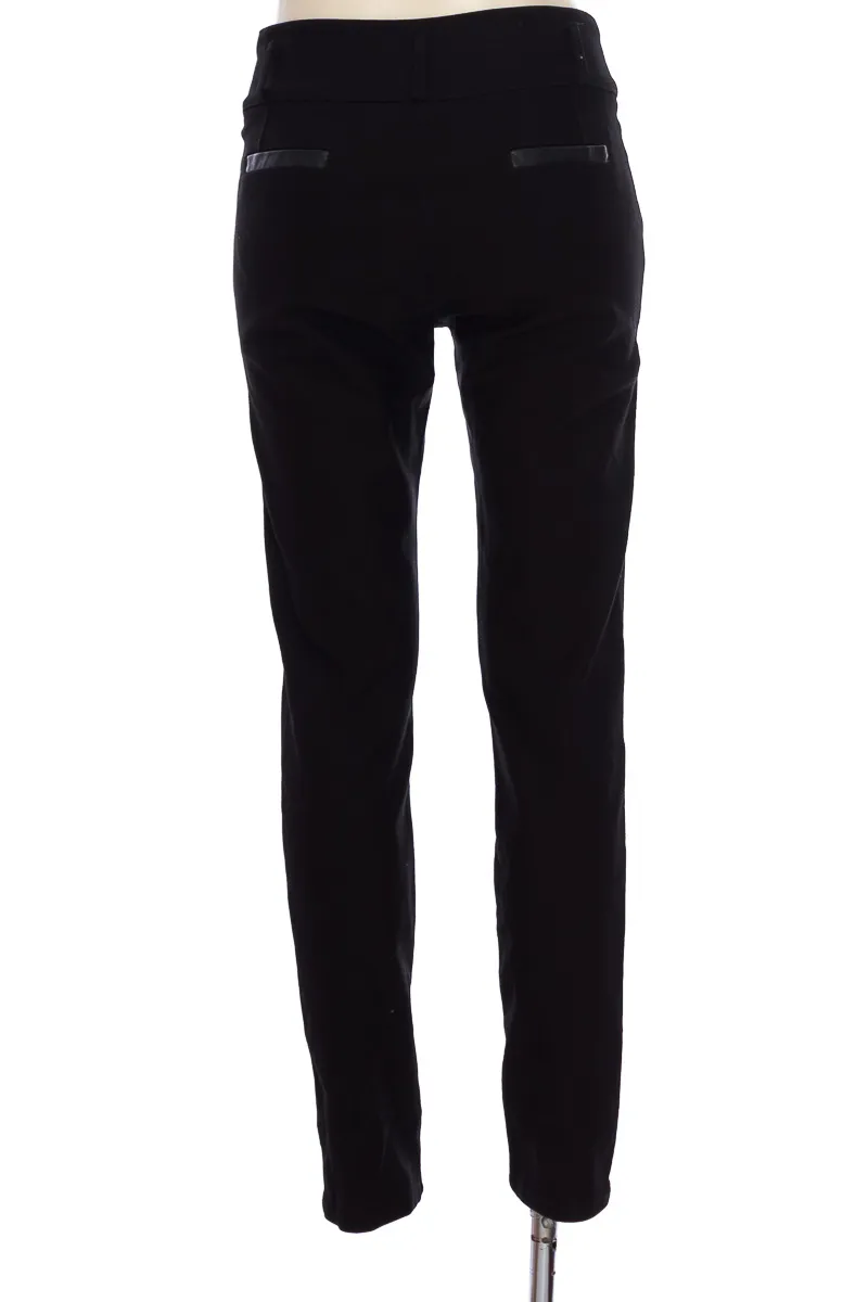 PANTALóN COLOR NEGRO  ZULU