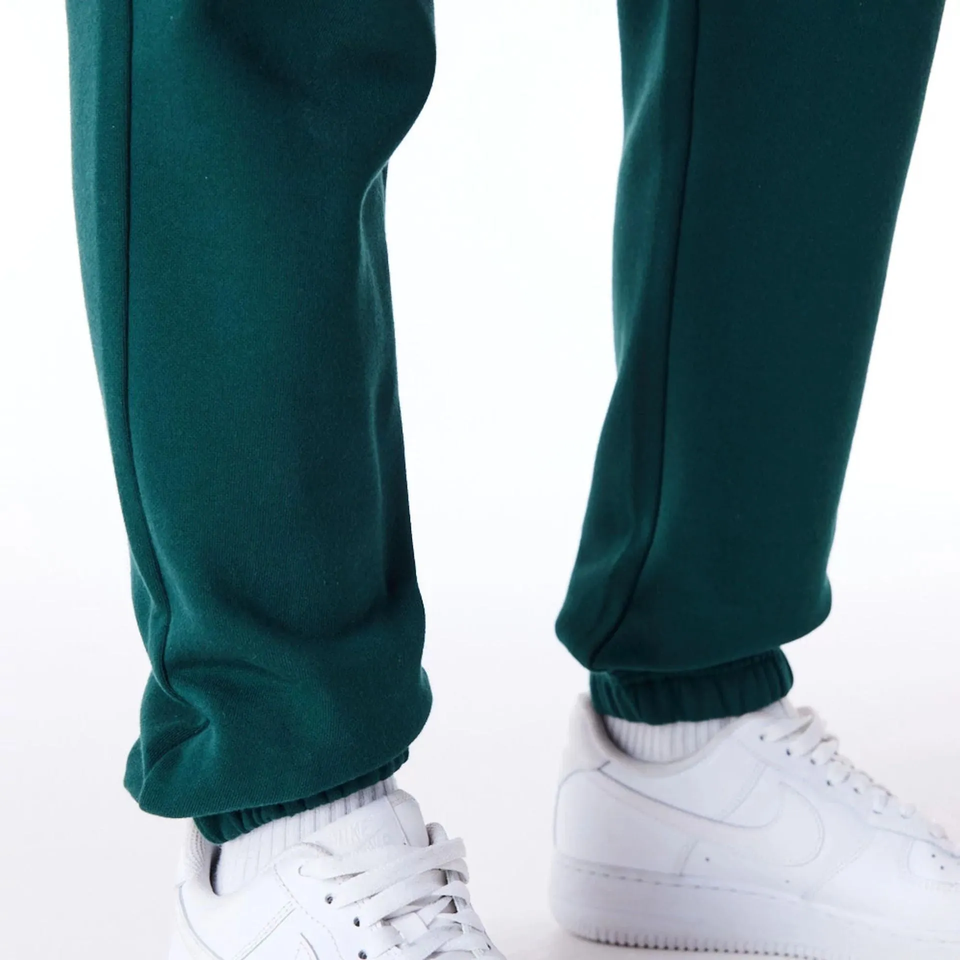 Pantalón Fleece Joggers New Era Infill