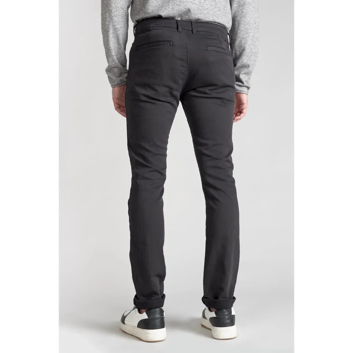 Pantalón slim JOGG