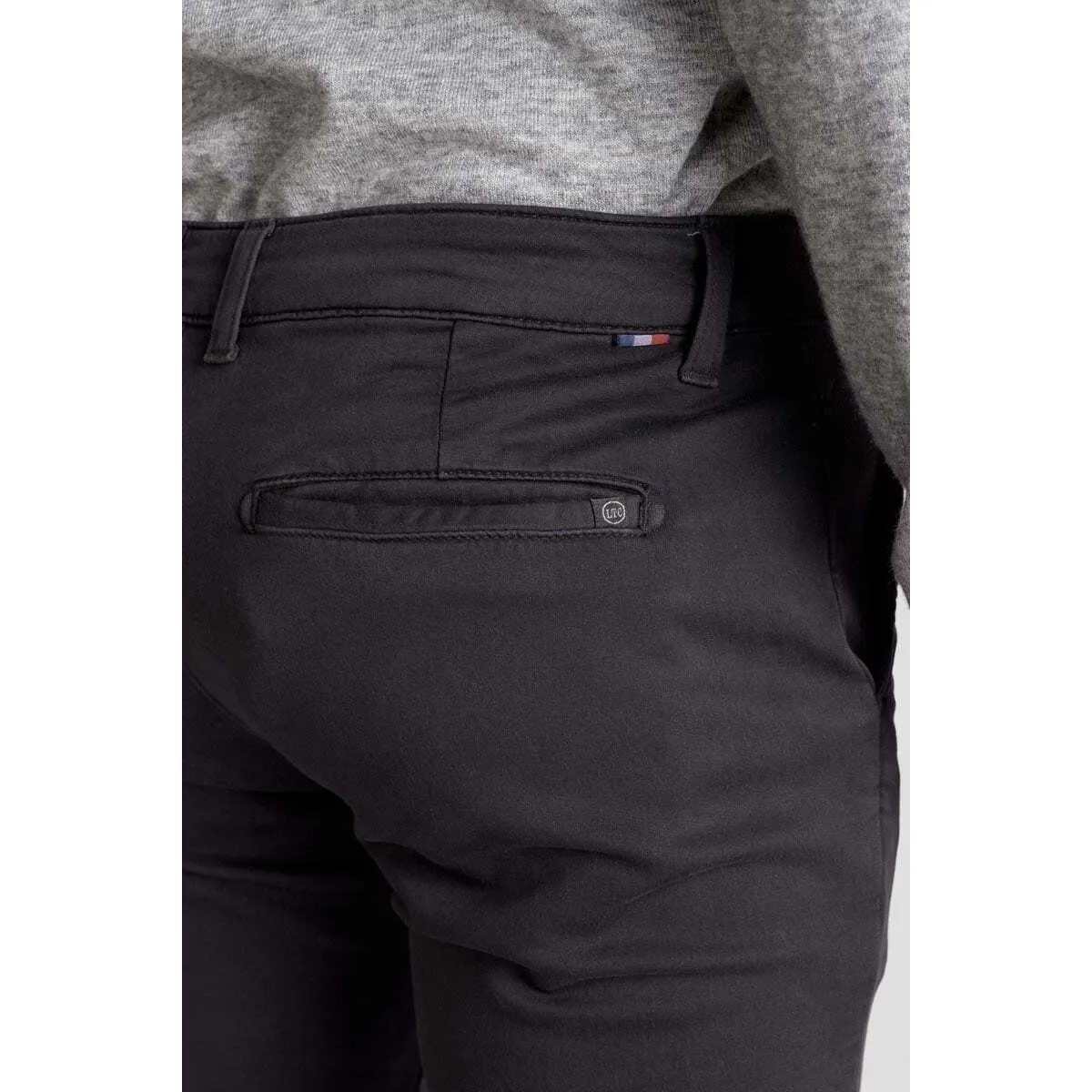Pantalón slim JOGG