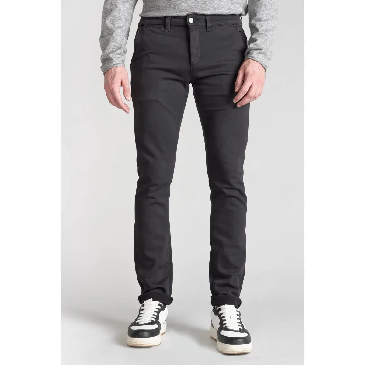 Pantalón slim JOGG
