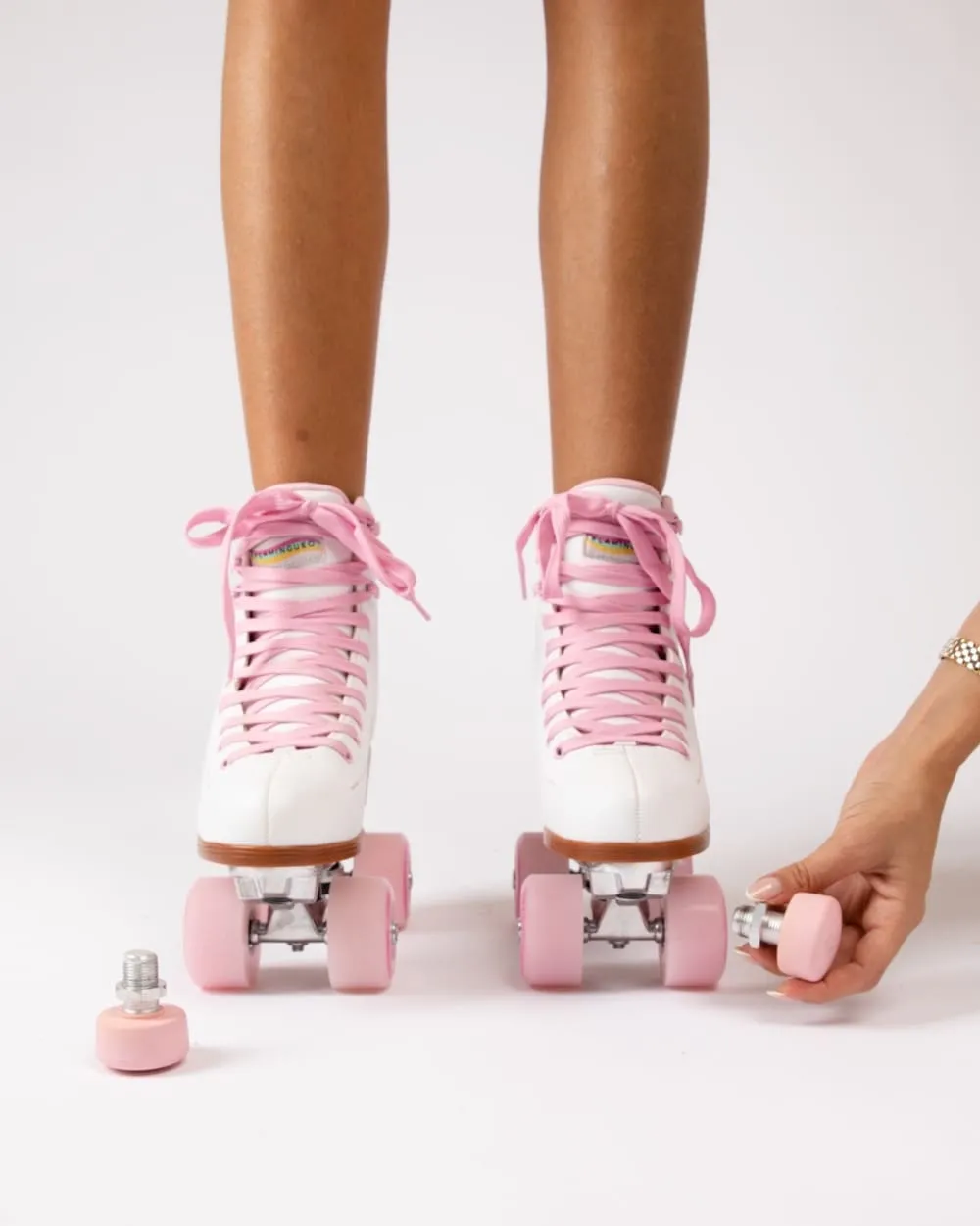 PATINES 4 RUEDAS BLANCOS/ROSAS  RODEO