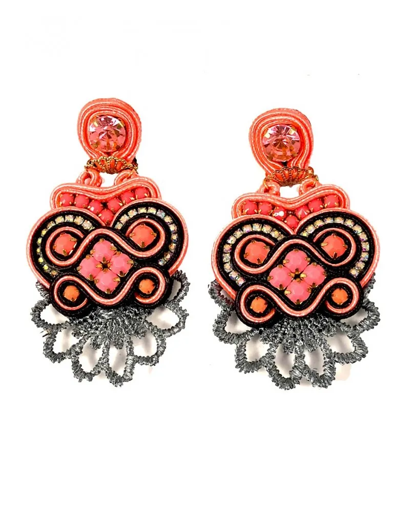 PENDIENTES DE FLAMENCA SALMON NEGRO Y ENCAJE FANTASTICOS