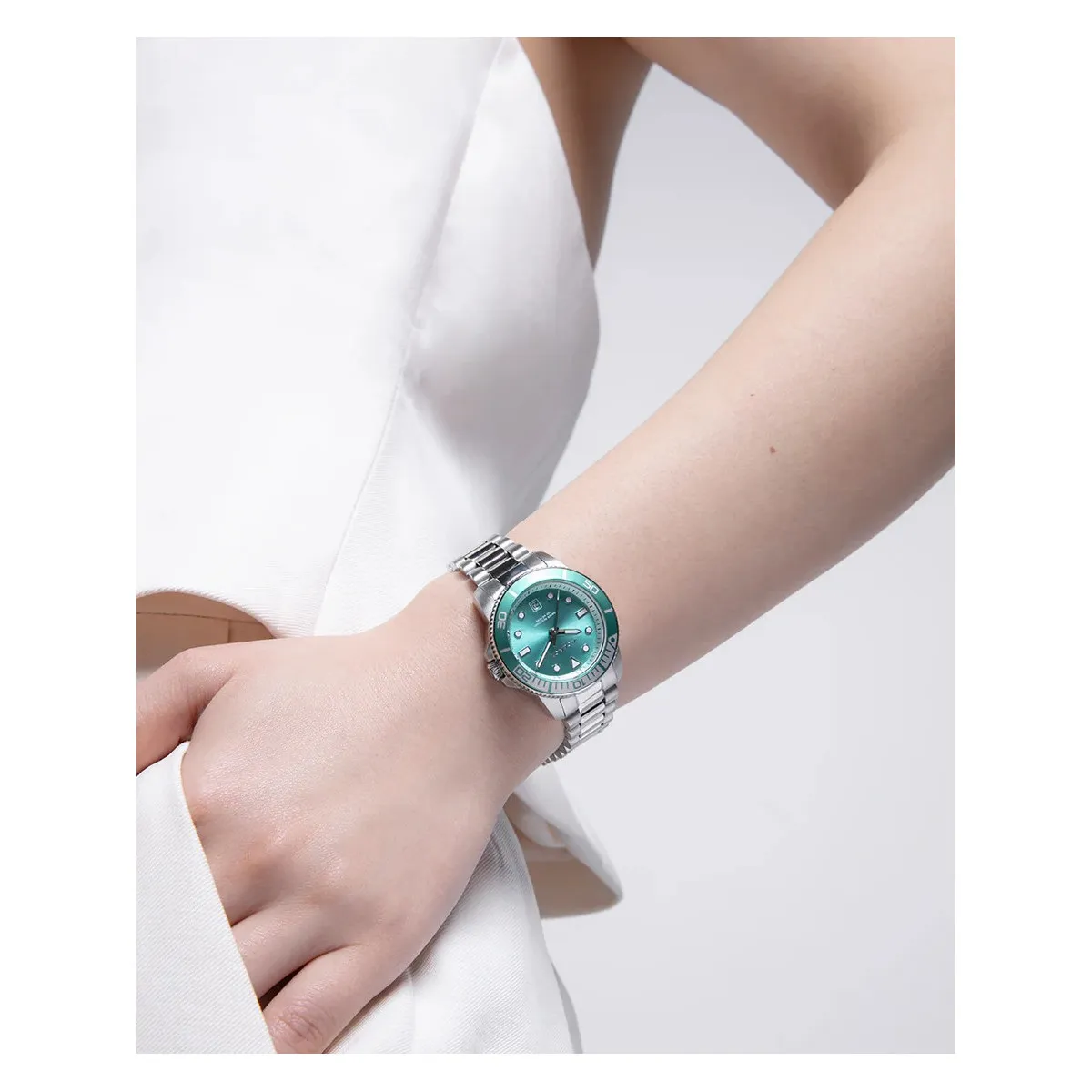 RELOJ CAJA DE ACERO CON BISEL DE ALUMINIO EN COLOR VERDE, 10 ATM, BRAZALETE DE ACERO, MOVIMIENTO CUARZO  VICEROY