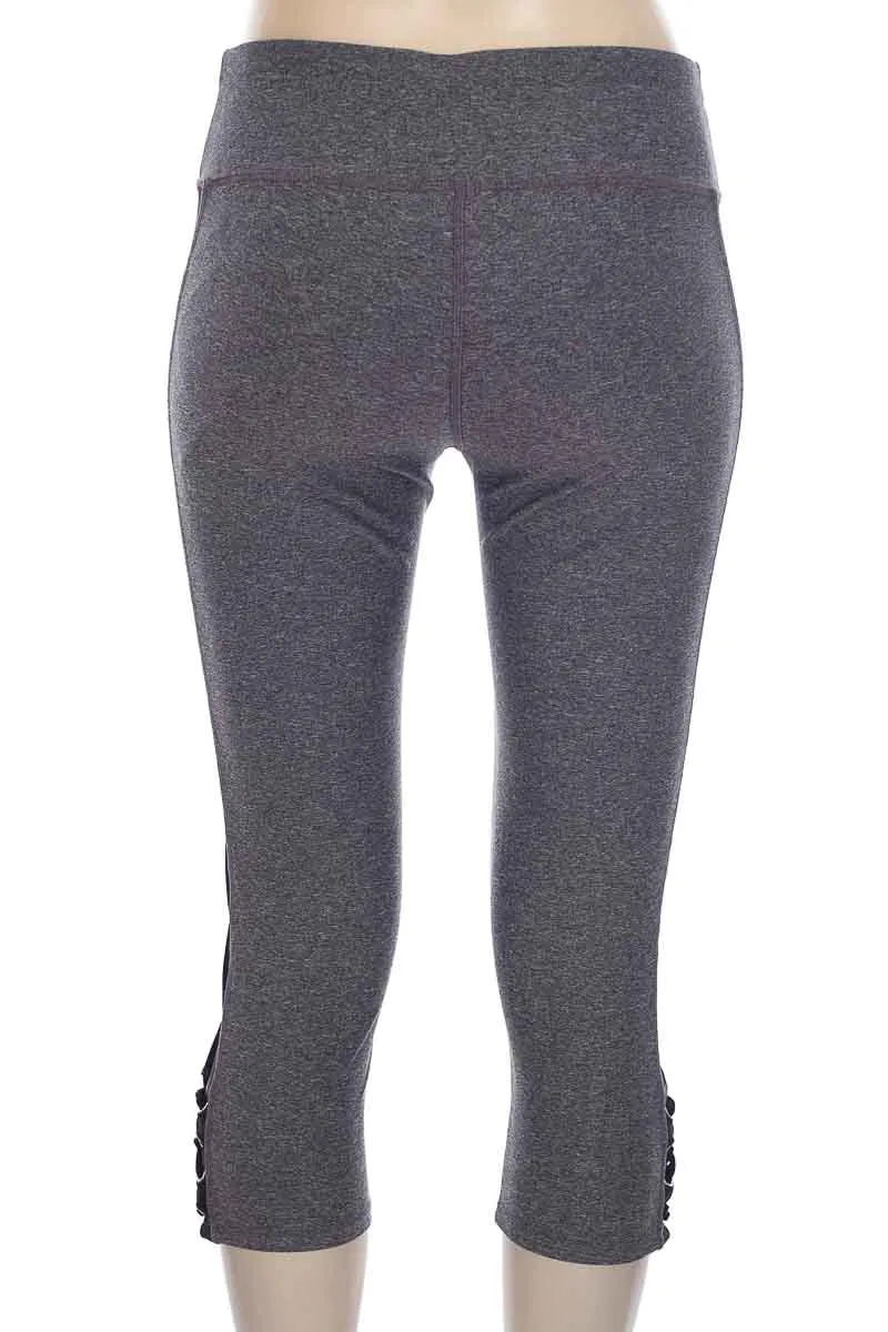 ROPA DEPORTIVA / SALIDA DE BAñO COLOR GRIS  BEBE SPORT