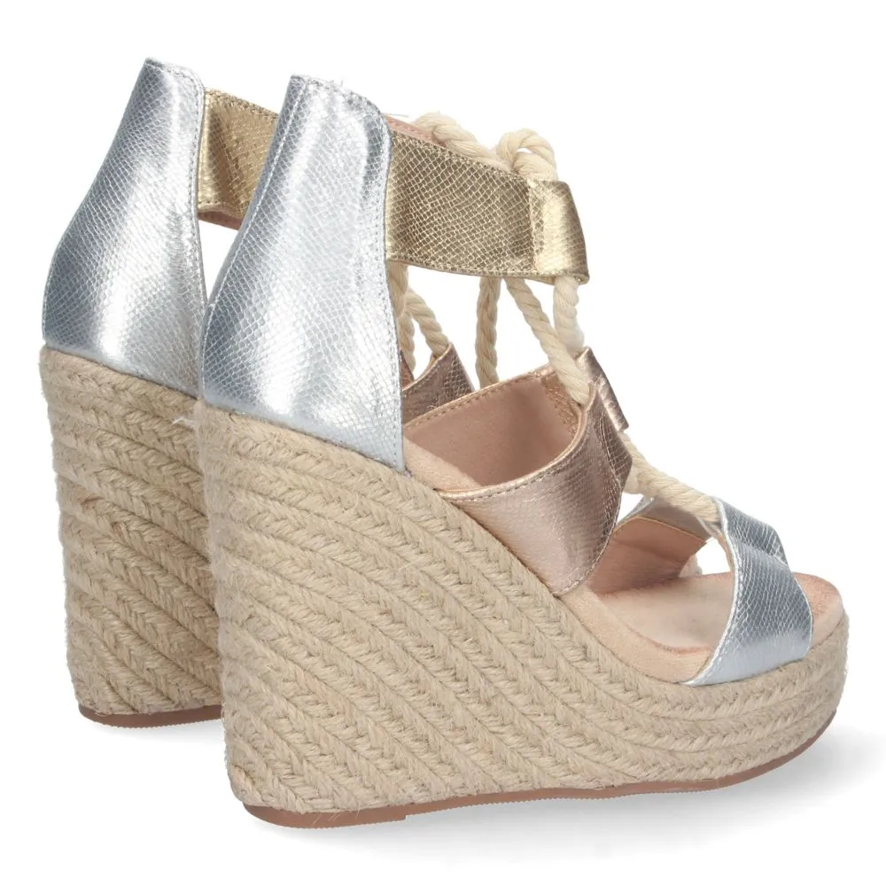 Sandalias de cuña, alpargatas de cuña, sandalias esparteras, sandalias tendencia verano 2023, consig