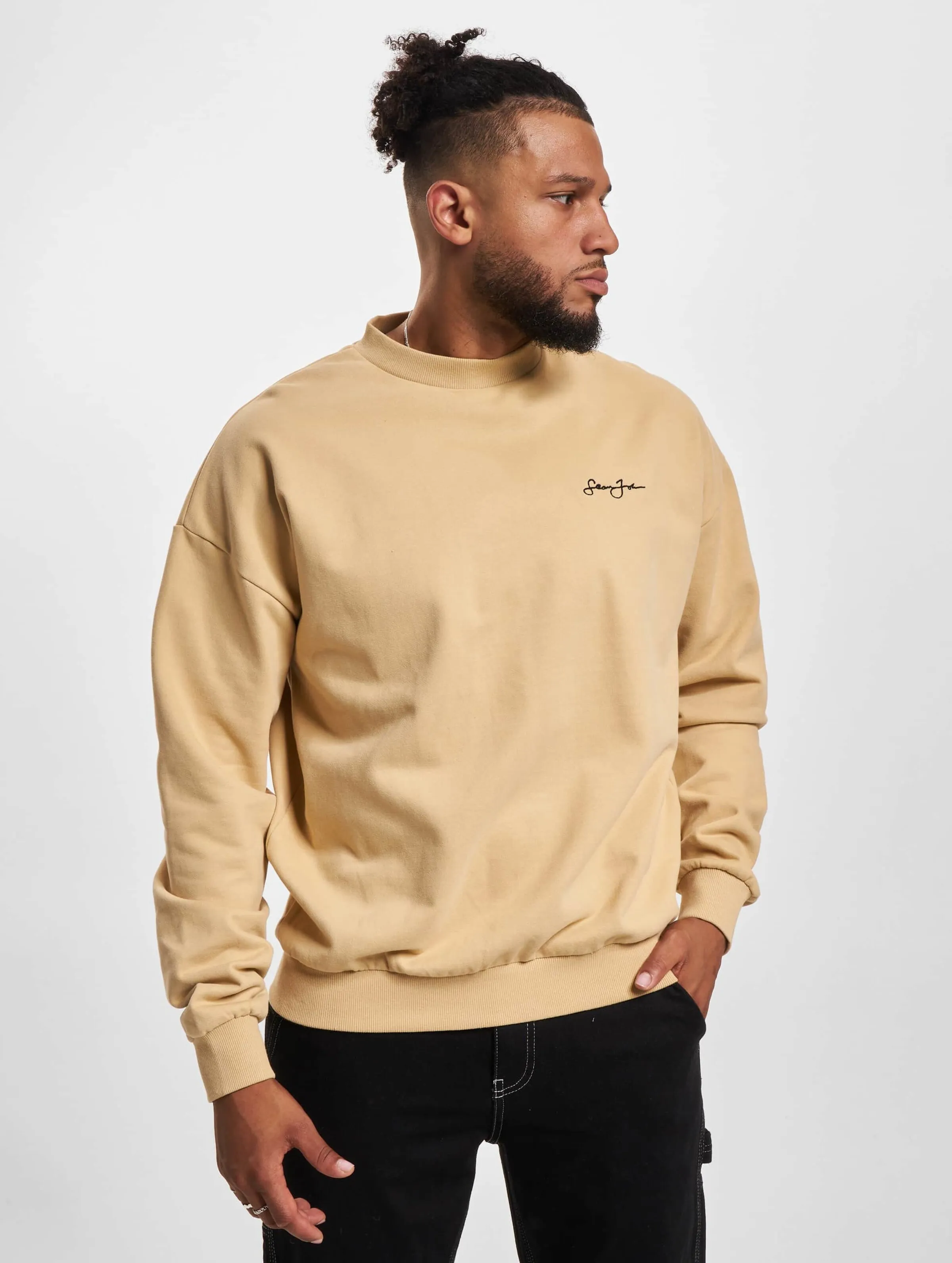 SEAN JOHN JM2330211 SJ SCRIPT LOGO RETRO BACKPRINT CREW