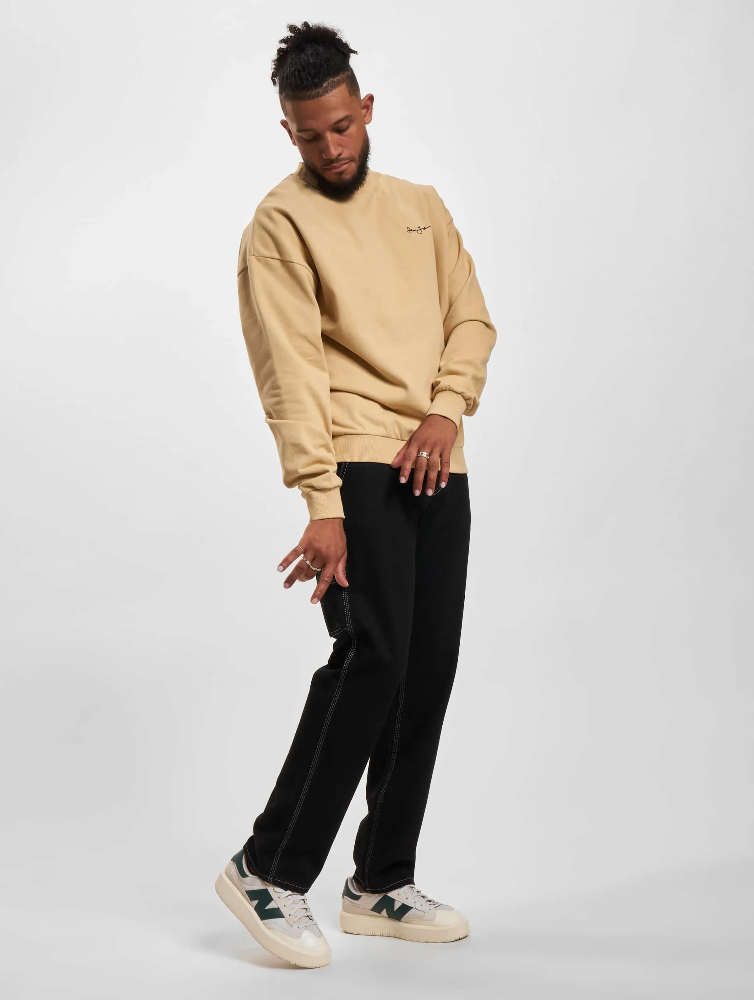SEAN JOHN JM2330211 SJ SCRIPT LOGO RETRO BACKPRINT CREW