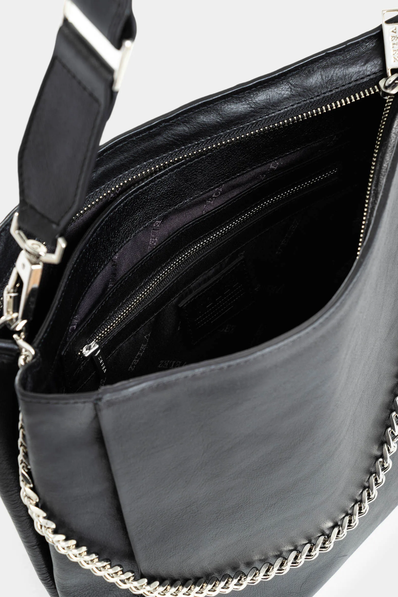 Shopping caltha de cuero para mujer cargadera de mano metálica