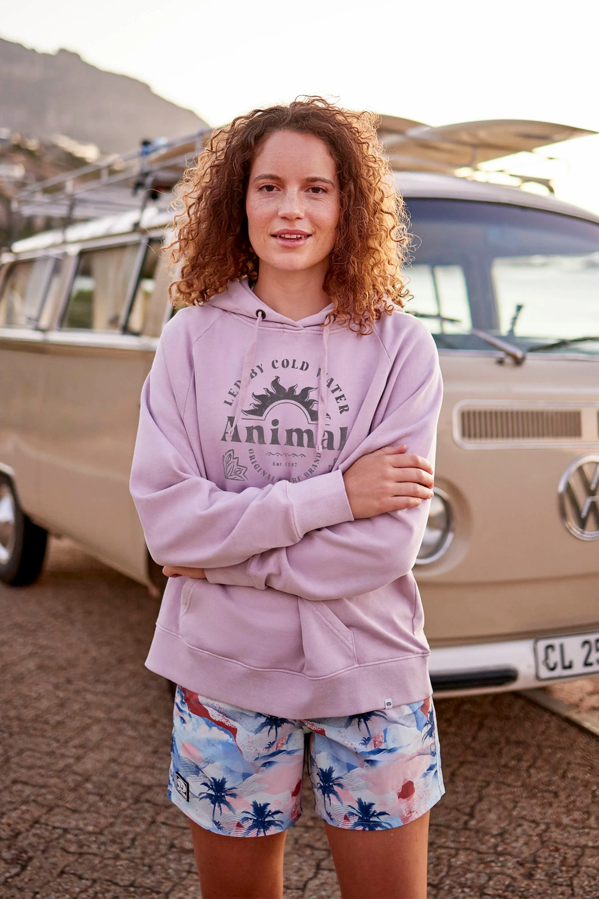Sudadera con capucha y estampado gráfico para mujer Maya