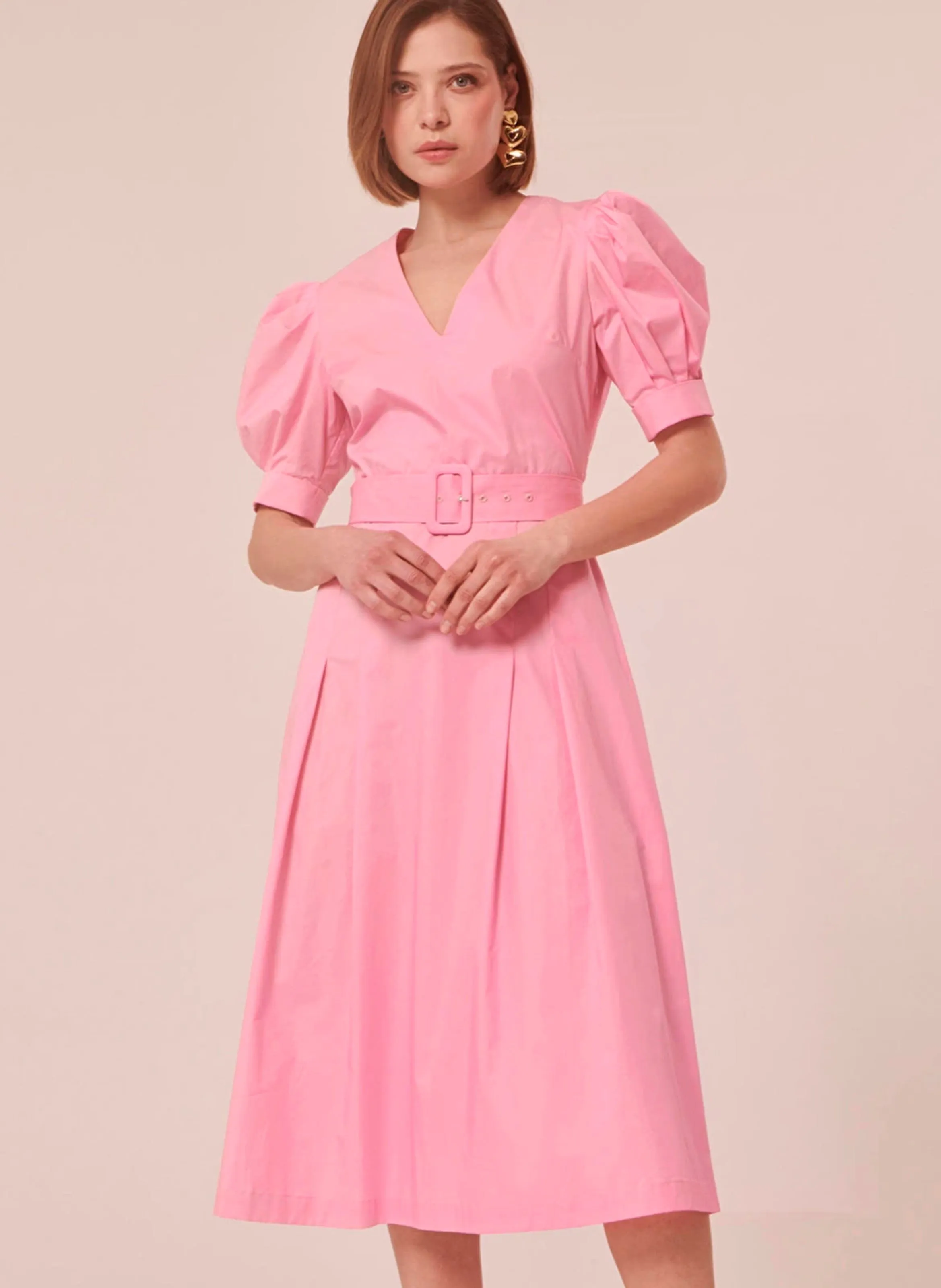 TARA JARMON RANYA  VESTIDO MIDI CON CUELLO EN V Y FALDA EVASé DE ALGODóN ORGáNICO EN ROSA