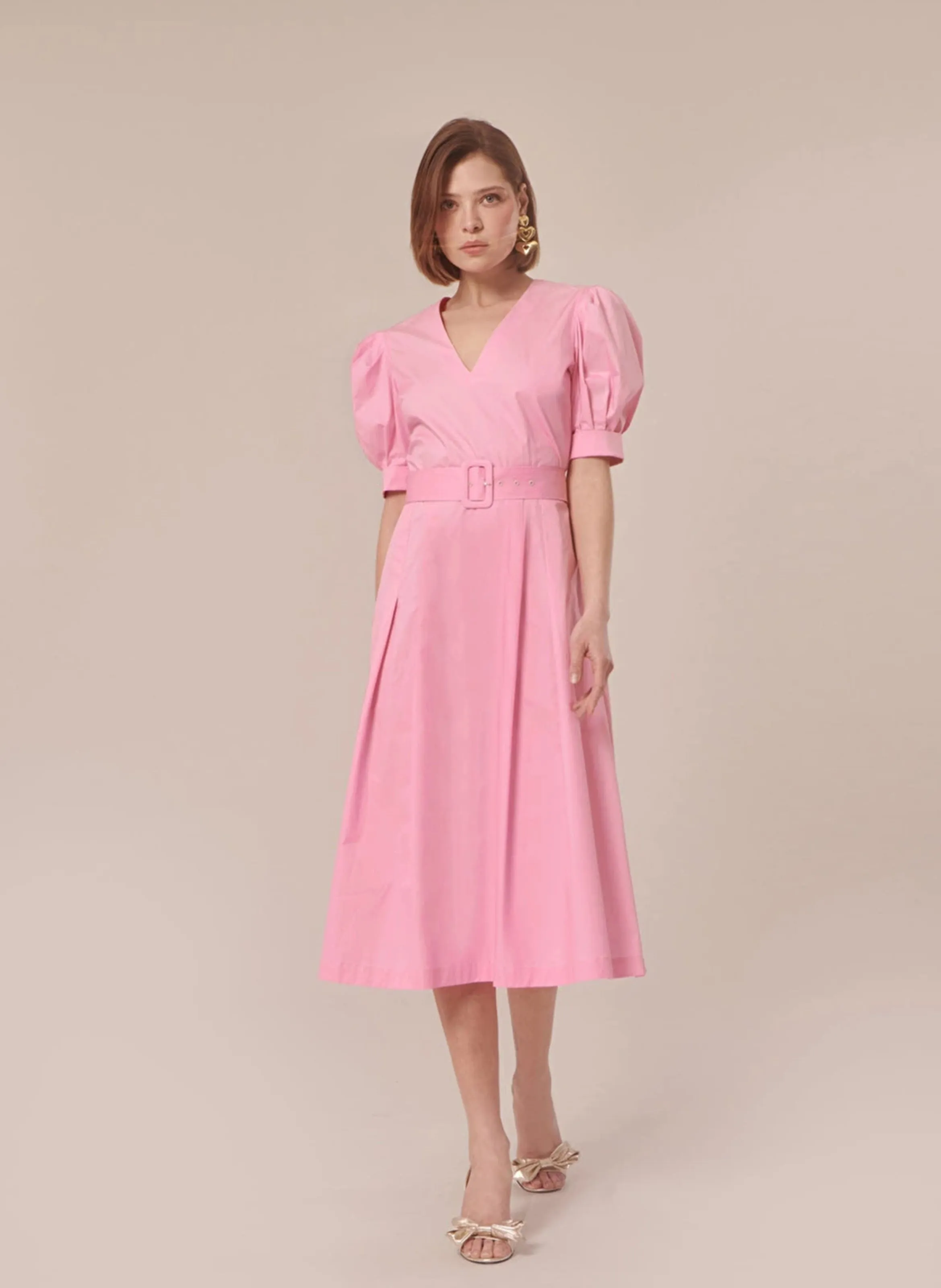 TARA JARMON RANYA  VESTIDO MIDI CON CUELLO EN V Y FALDA EVASé DE ALGODóN ORGáNICO EN ROSA
