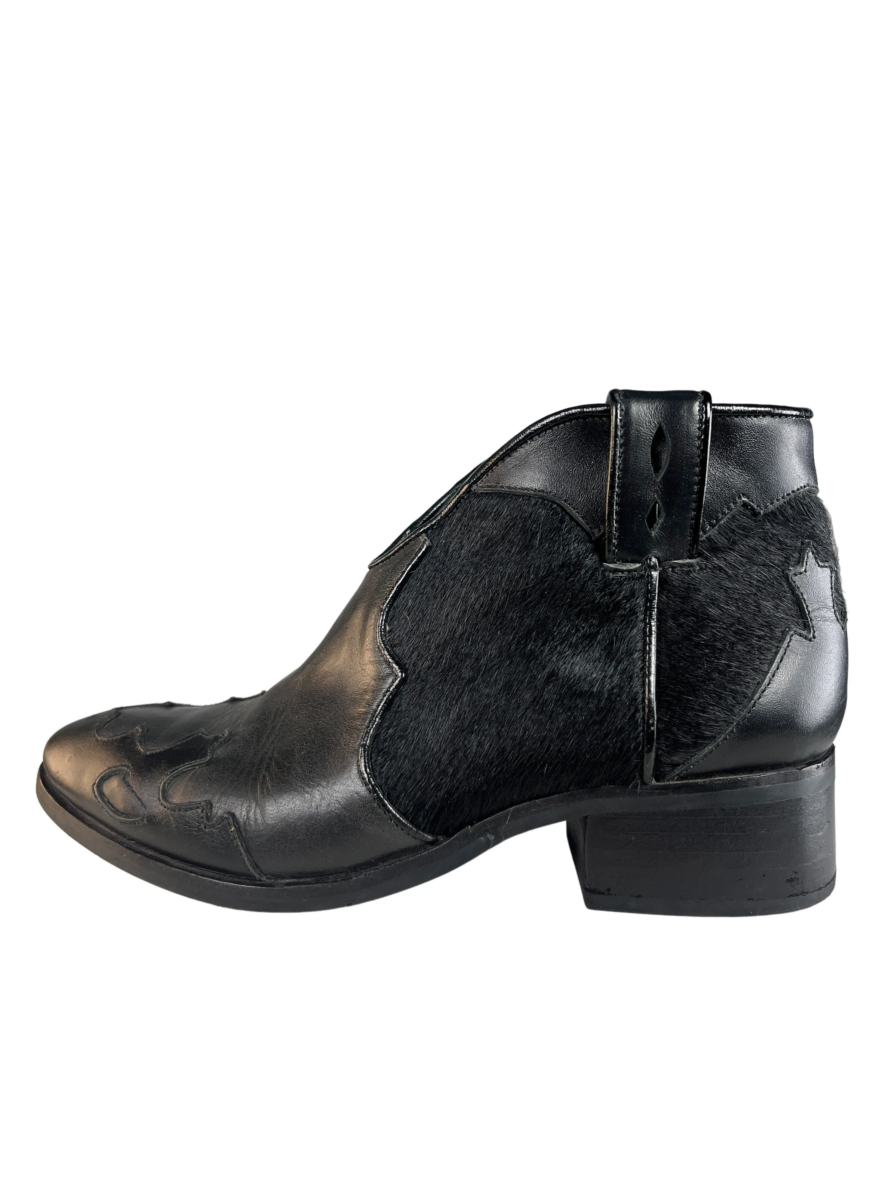 VANESSA GIL Botines Negros
