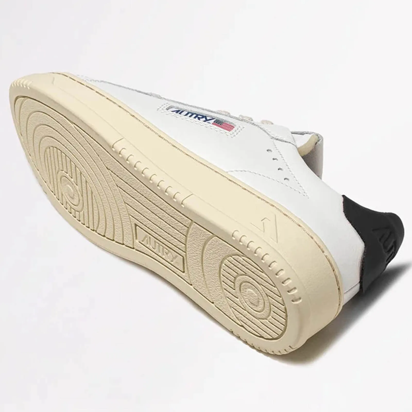 Zapatilla Autry ADLM NW08 Leat/ Wht/Black