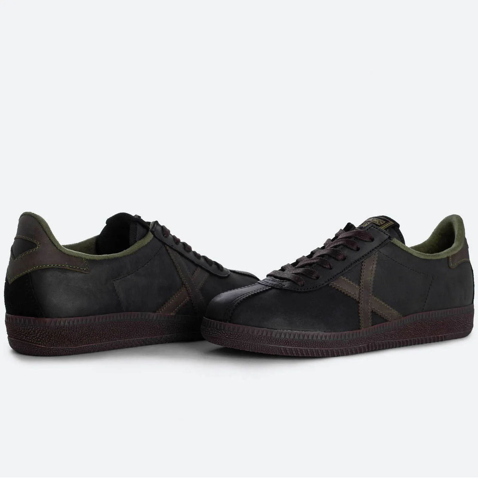 ZAPATILLAS MUNICH BARRU 128 NEGRASVERDE