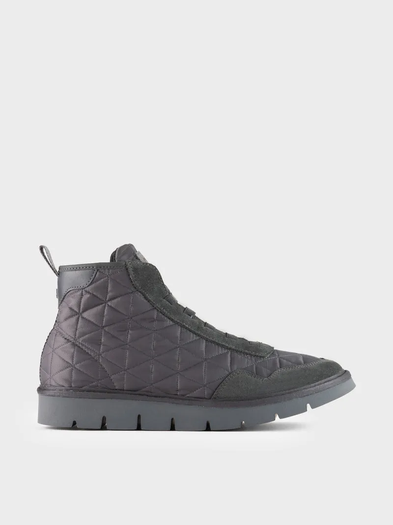 ZAPATO ABOTINADO CON ELÁSTICOS DE NAILON Y ANTE DE PANCHIC  GRIS